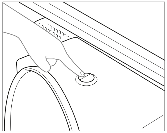 Étape 2 : Tirer la chasse pour vider le réservoir